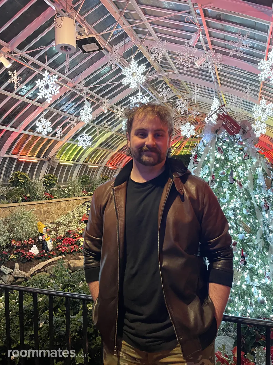 Profile photo 7 of 12