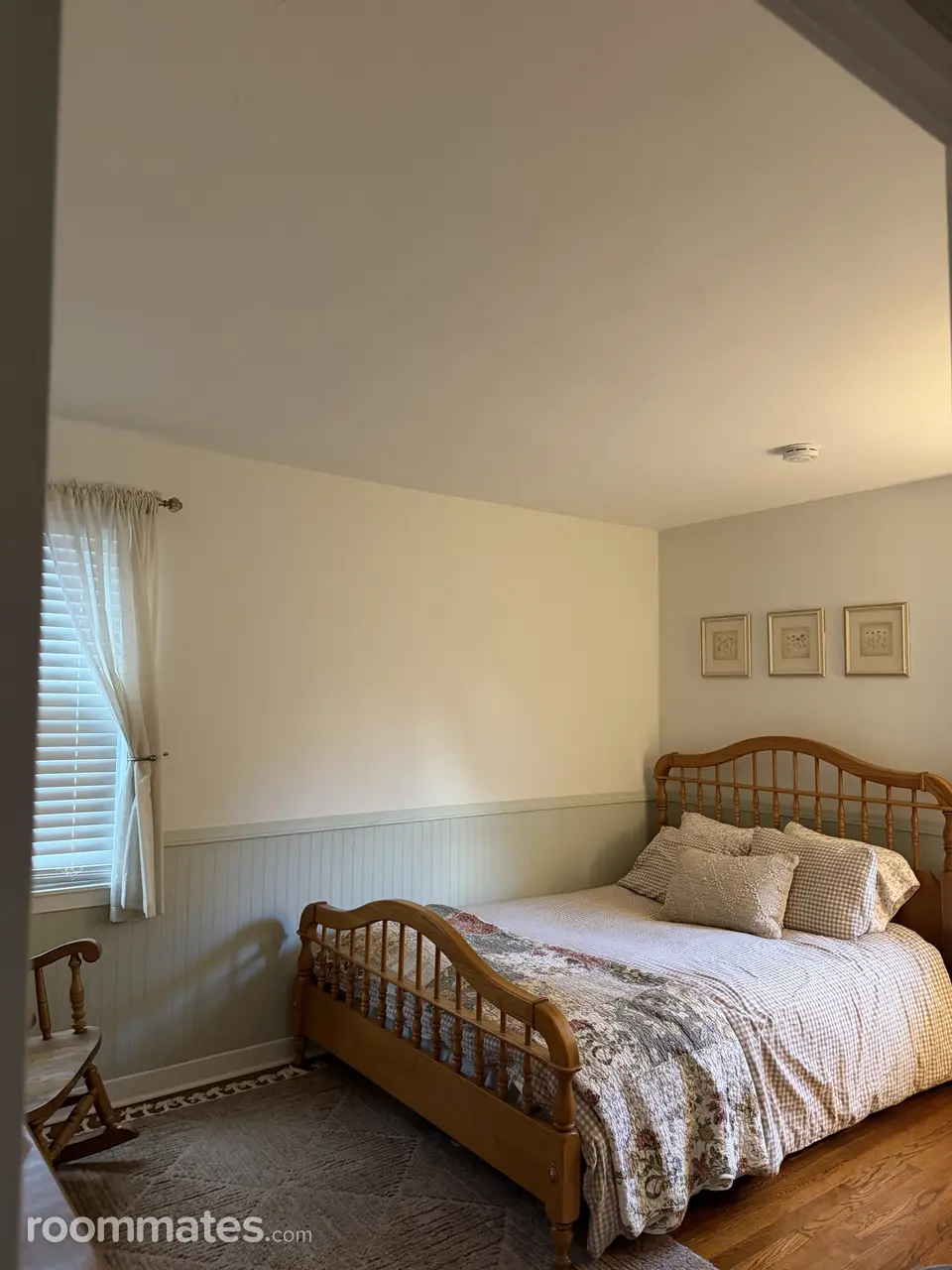 Profile photo 1 of 12