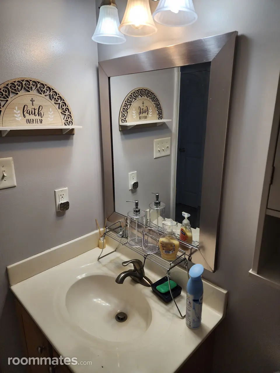 Profile photo 4 of 7