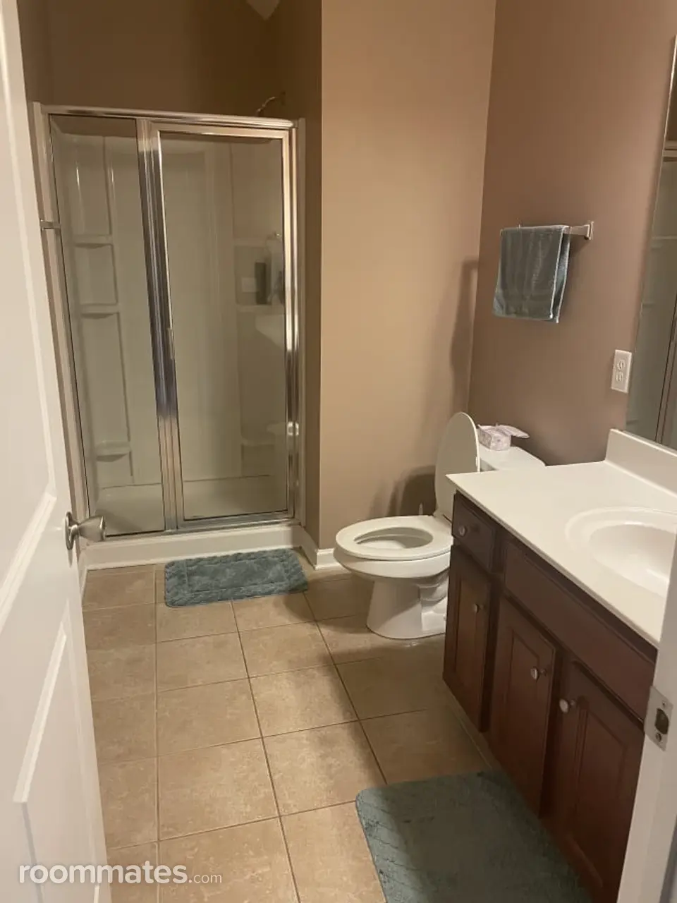 Profile photo 2 of 4