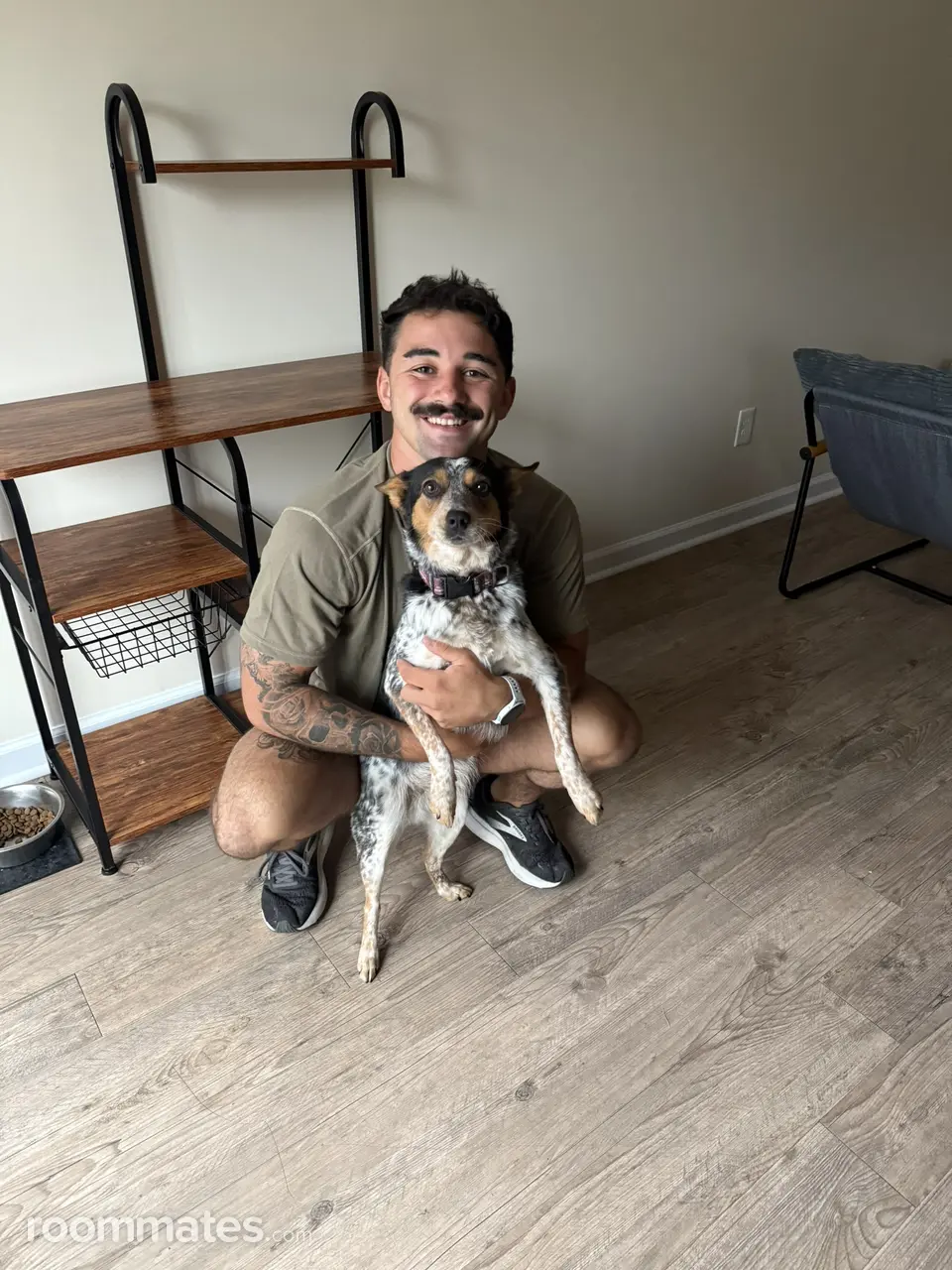 Profile photo 8 of 8