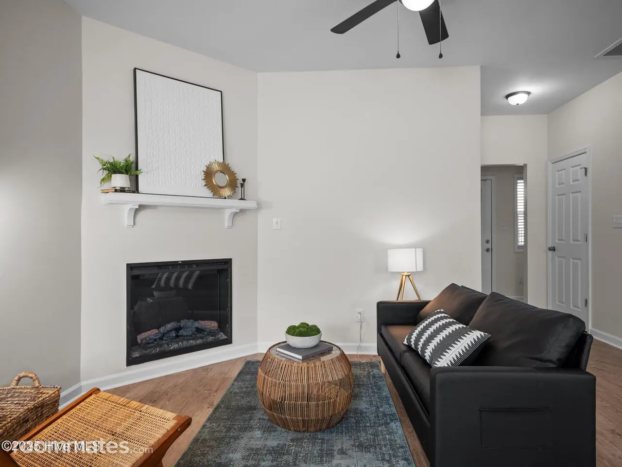 Profile photo 2 of 8