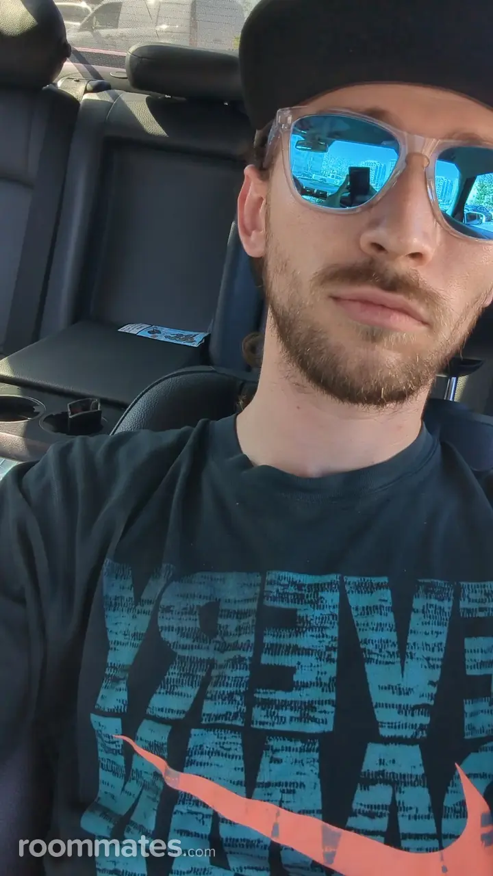 Profile photo 1 of 3