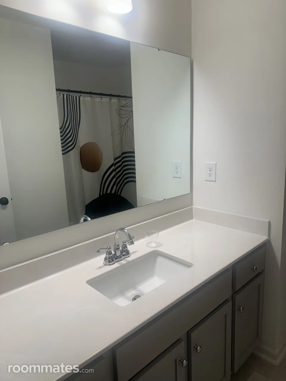 Profile photo 3 of 5