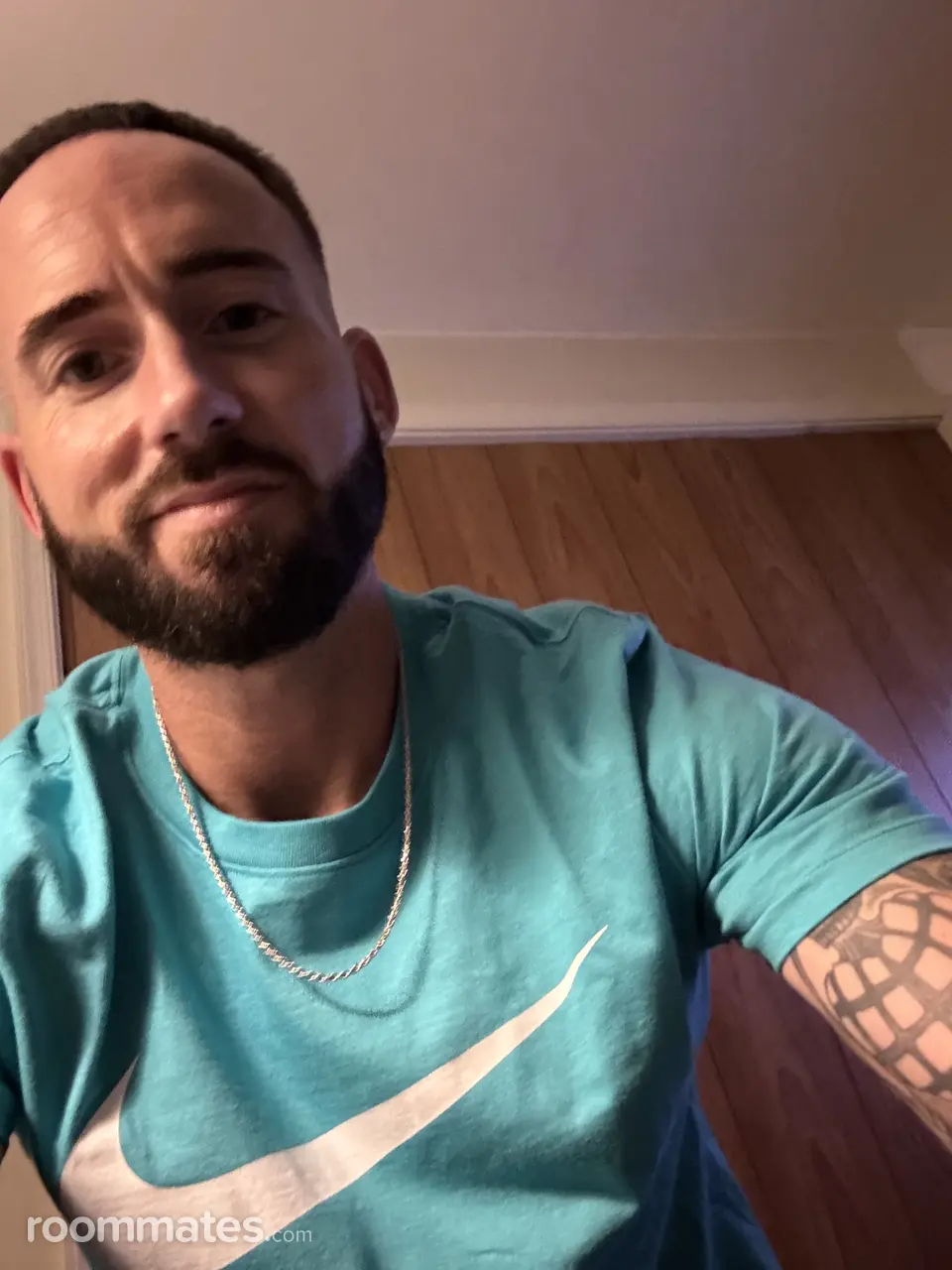 Profile photo 1 of 1