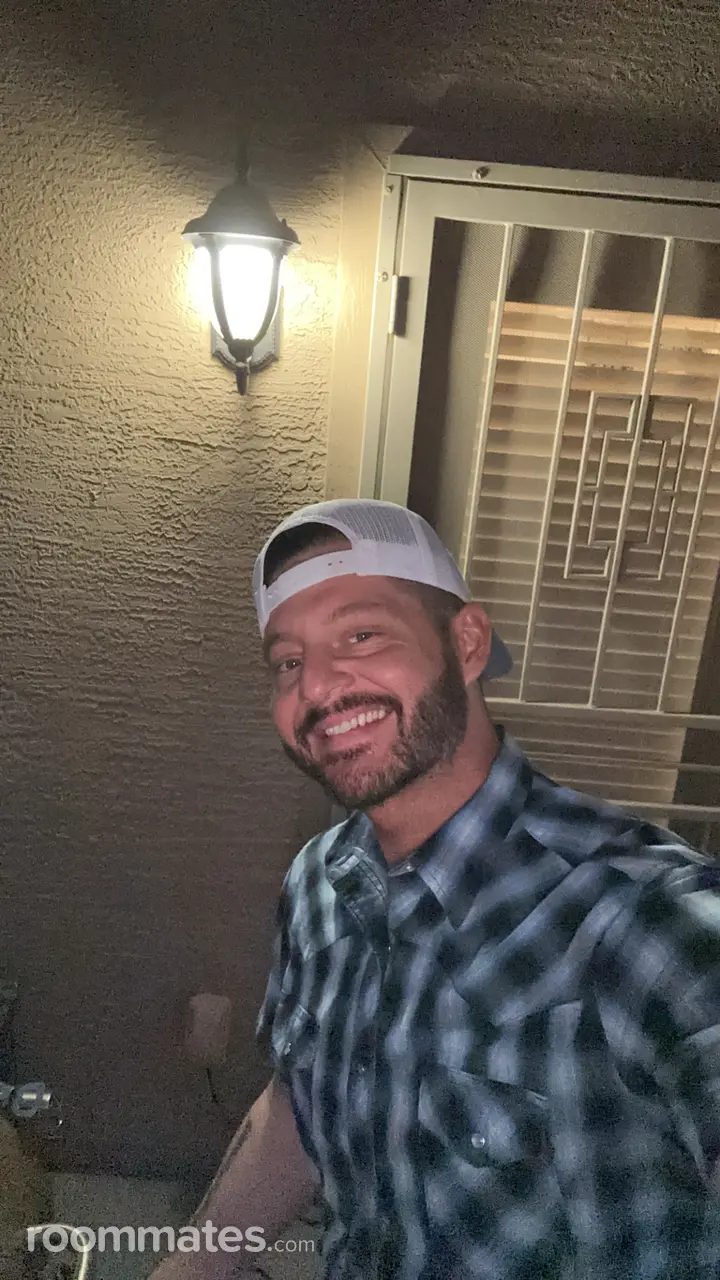 Profile photo 5 of 5