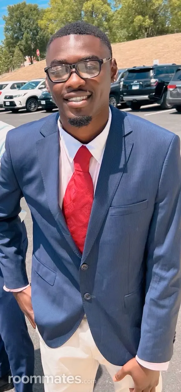 Profile photo 3 of 5