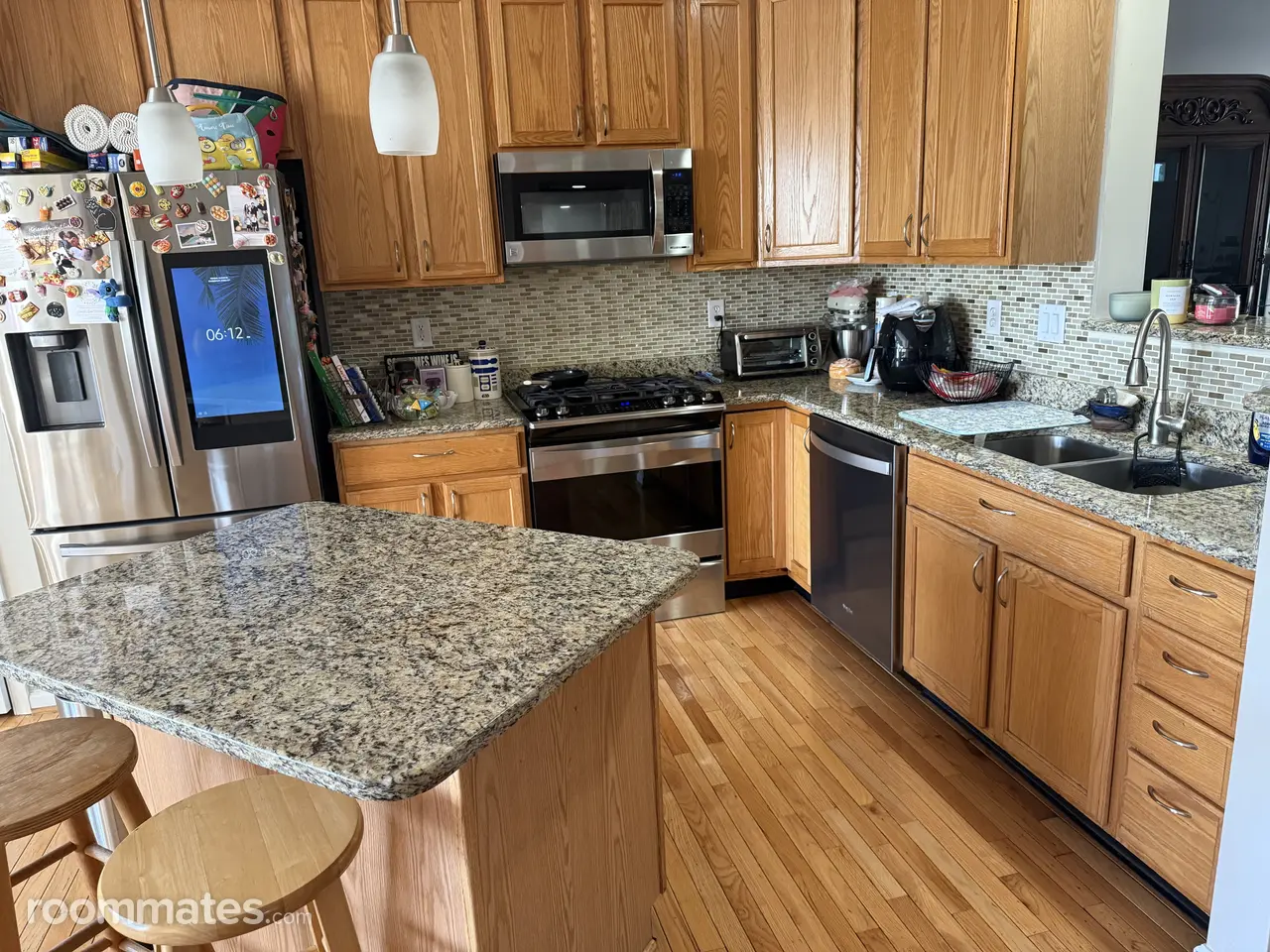 Profile photo 4 of 13