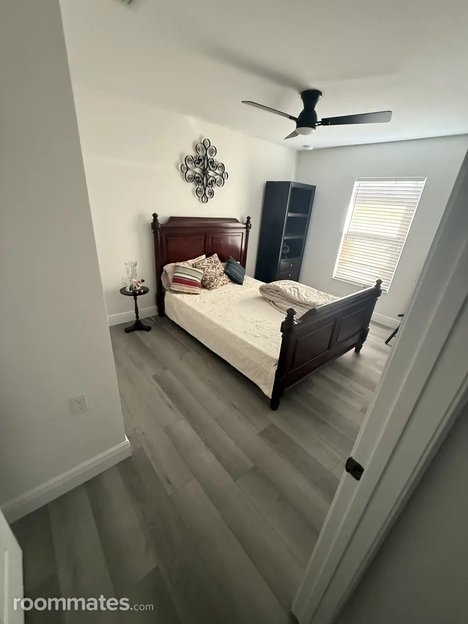 Profile photo 7 of 9