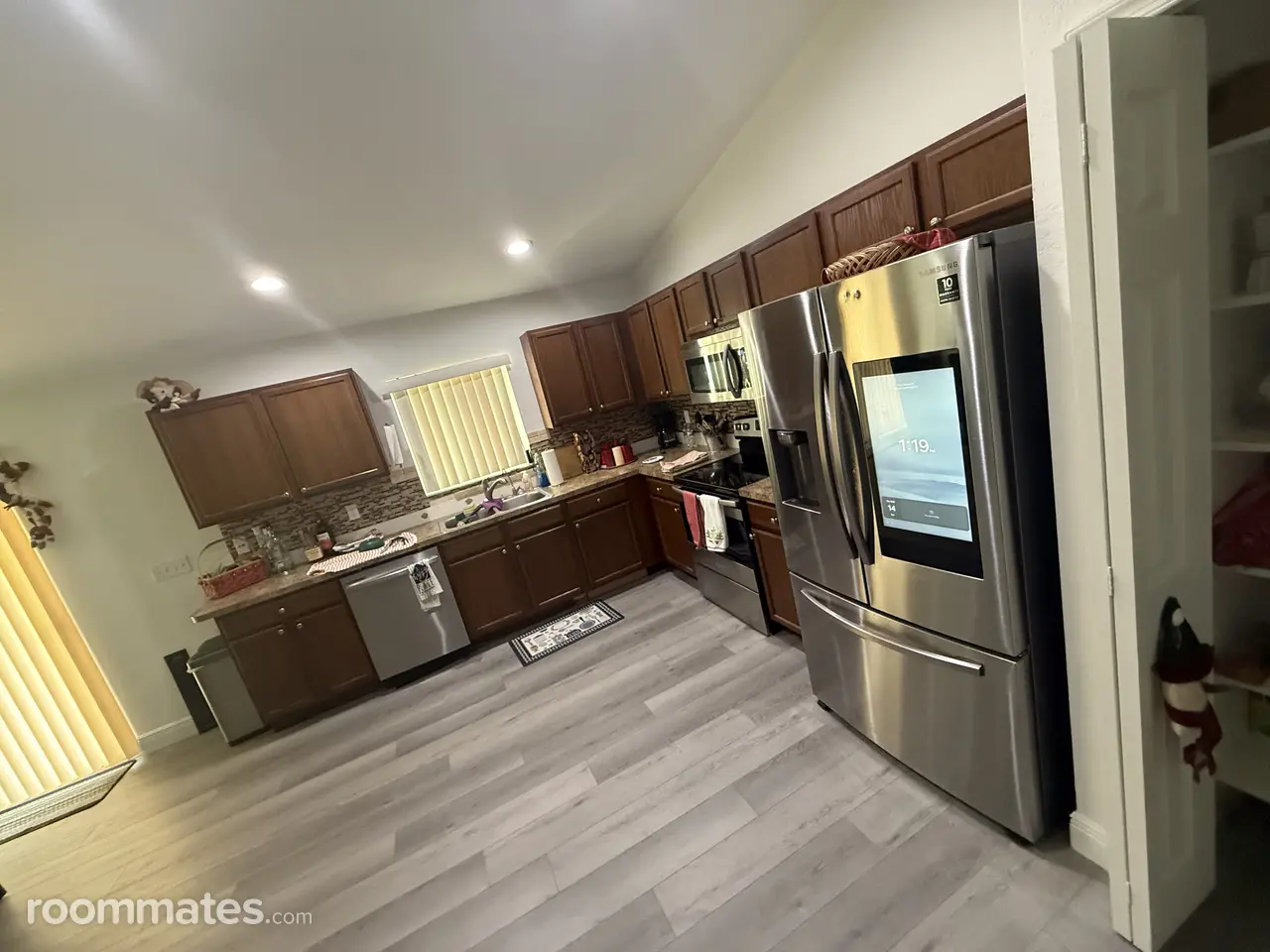 Profile photo 5 of 9