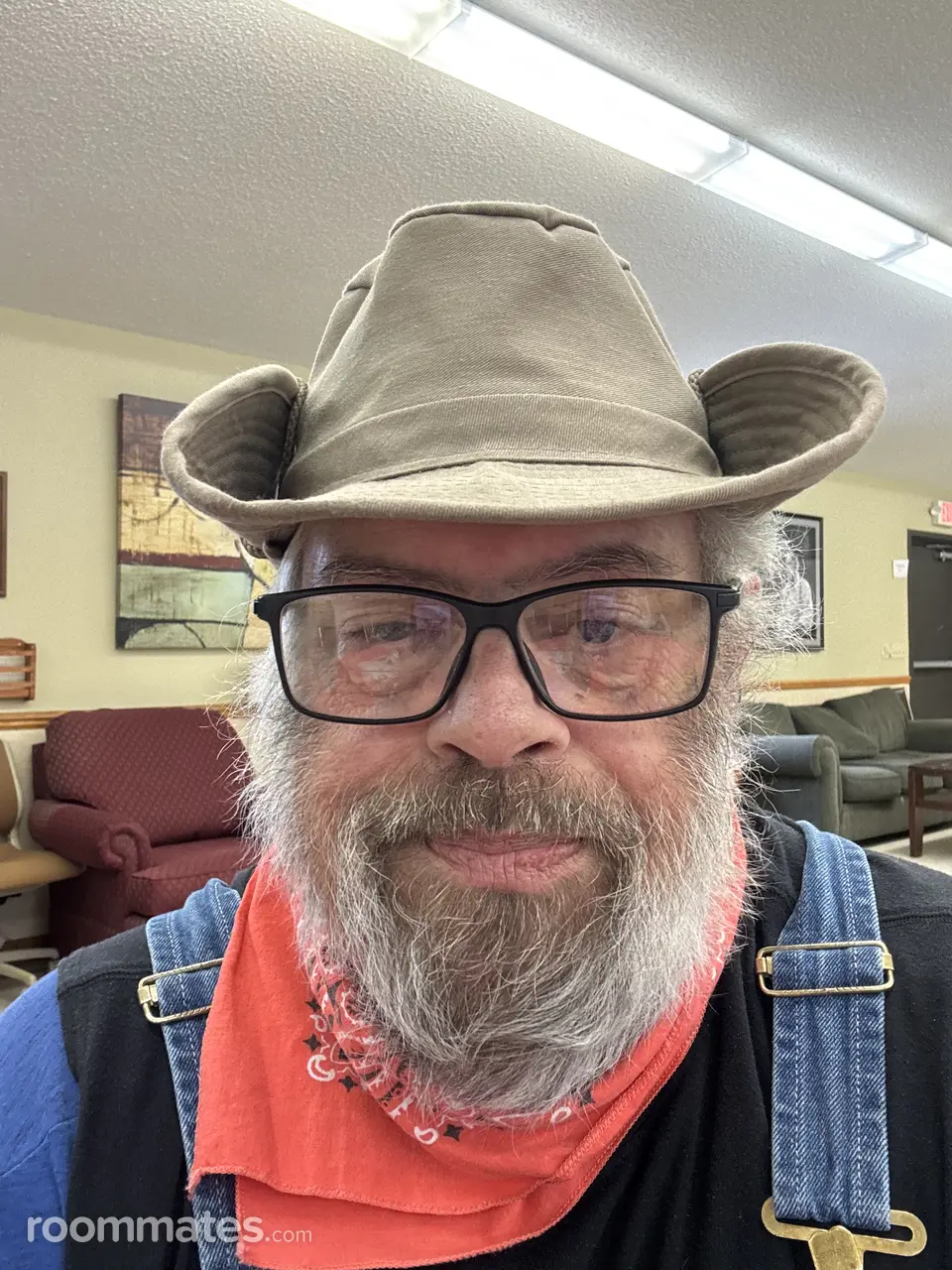 Profile photo 1 of 1