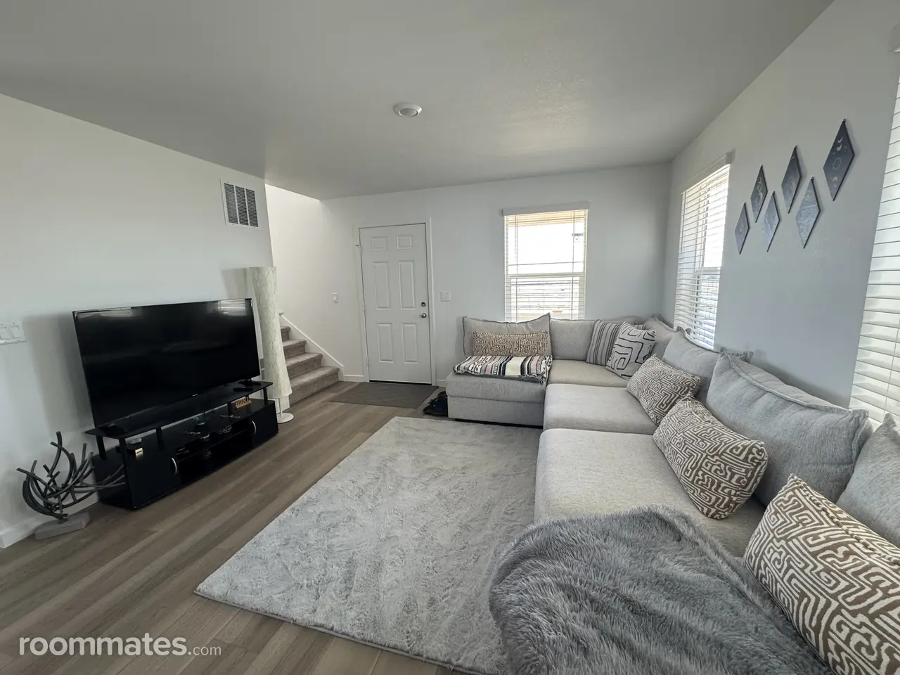 Profile photo 8 of 10