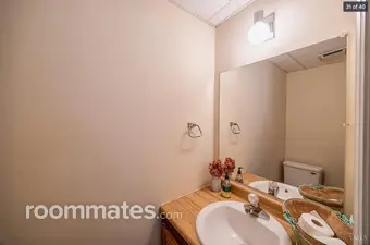 Room for rent in Cincinnati, OH $1000, house