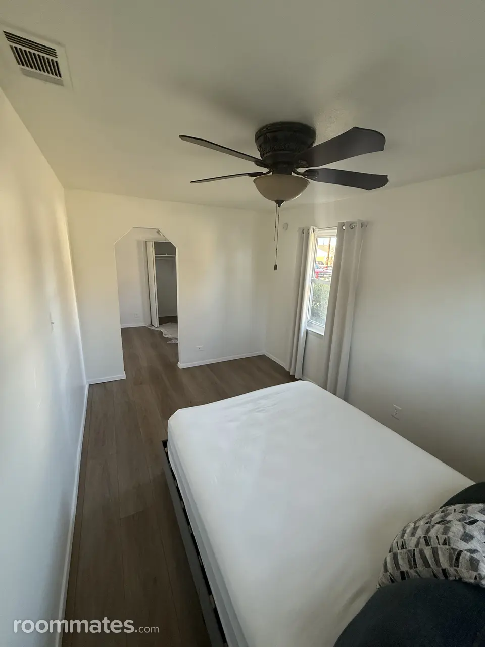 Profile photo 4 of 9