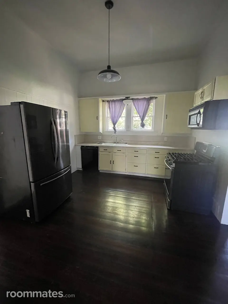 Profile photo 3 of 5