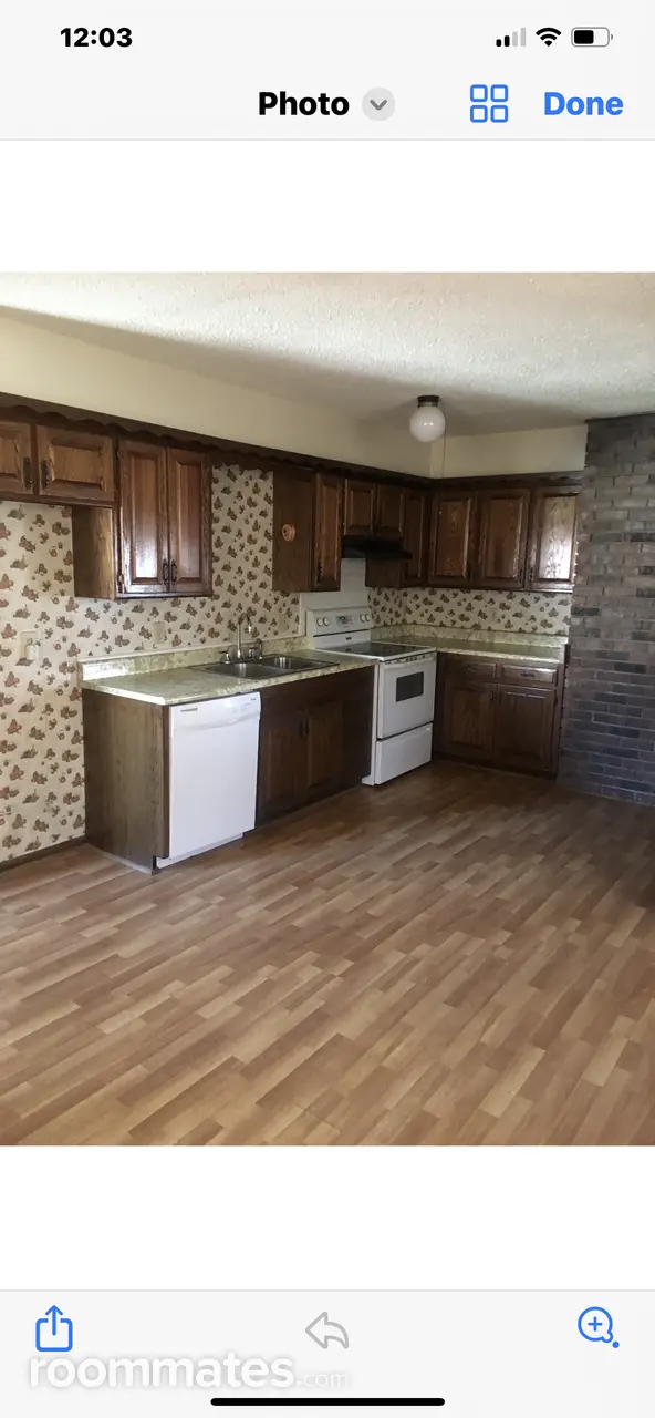 Profile photo 1 of 3