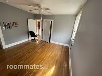 Room for rent in Knoxville, TN $500, house