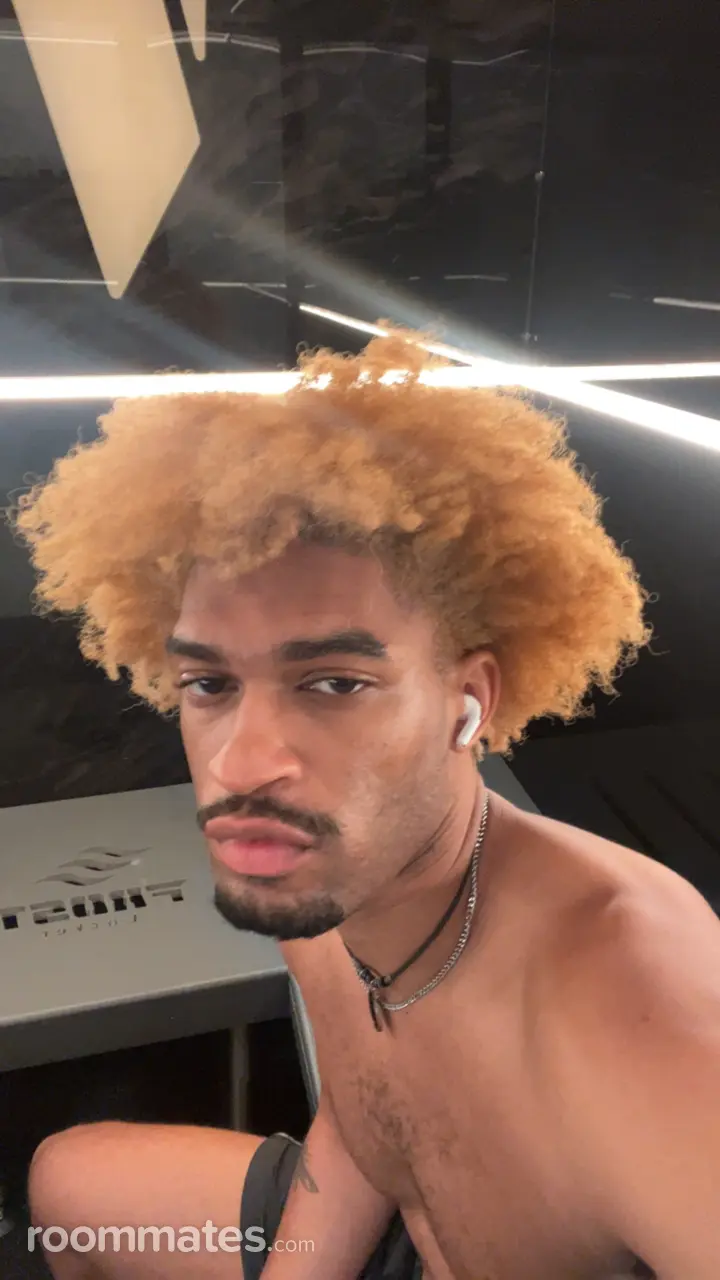 Profile photo 2 of 4