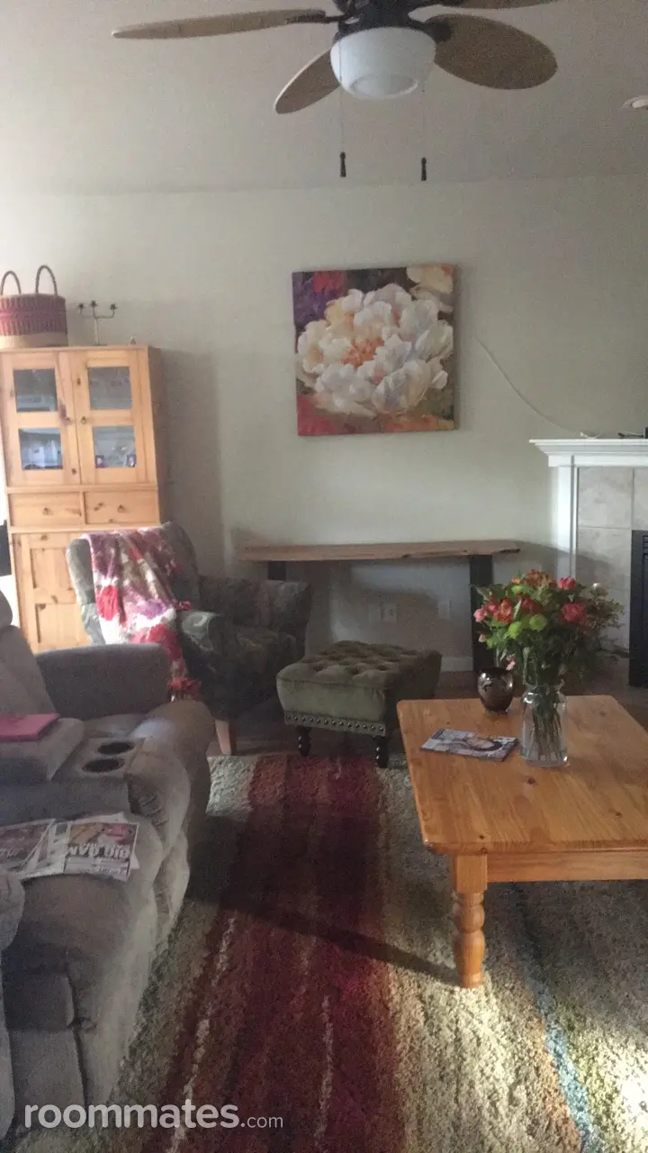 Profile photo 3 of 11