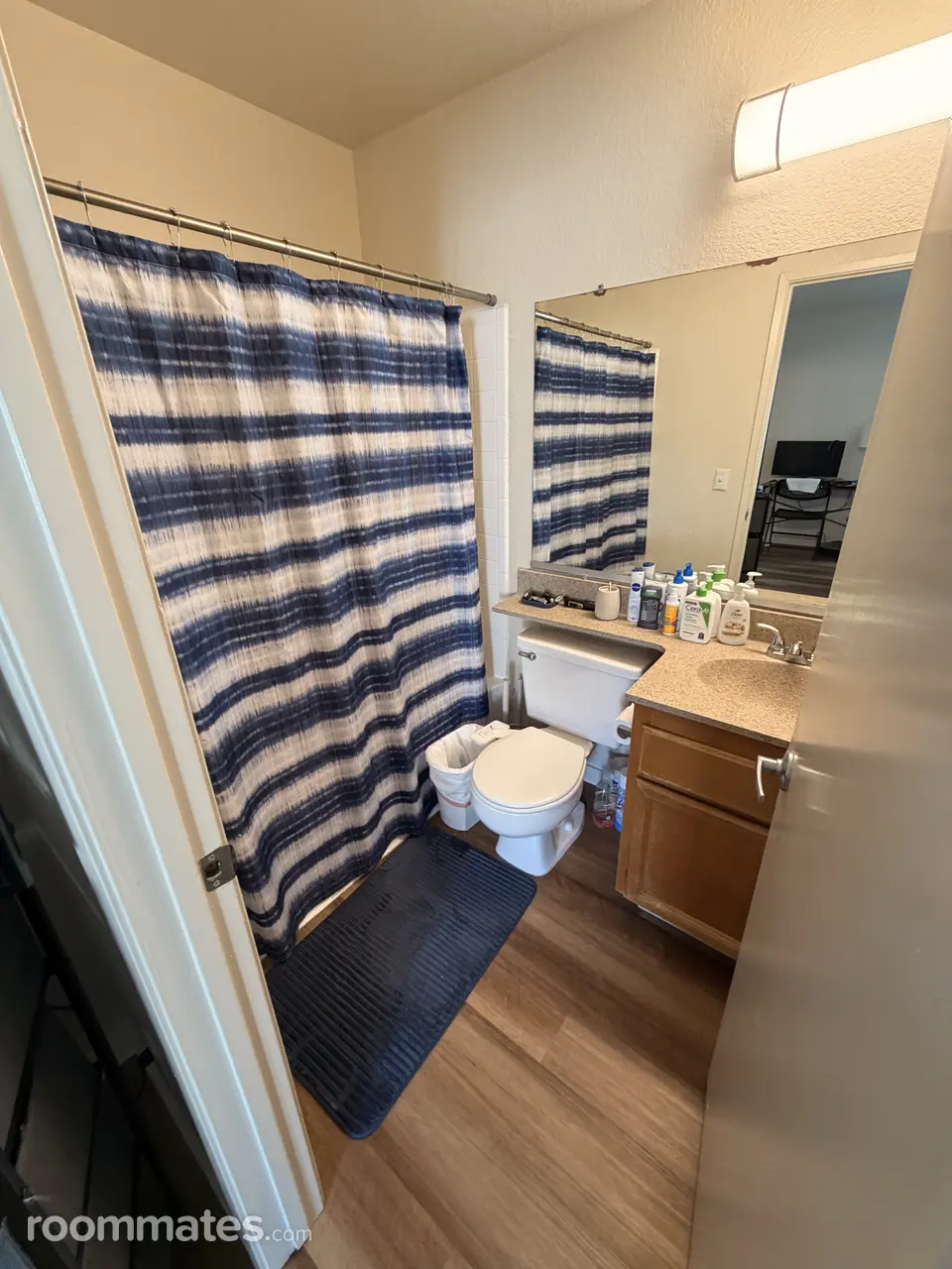 Profile photo 6 of 7