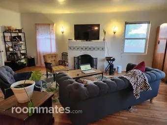 Room for rent in Los Ranchos de Albuquerque, NM $945, house