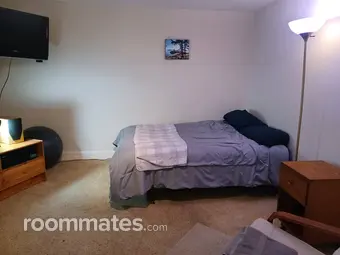 Room for rent in Seattle, WA $1400, house