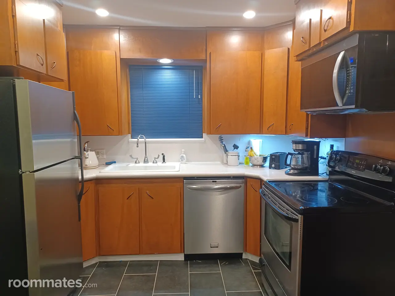 Profile photo 3 of 11