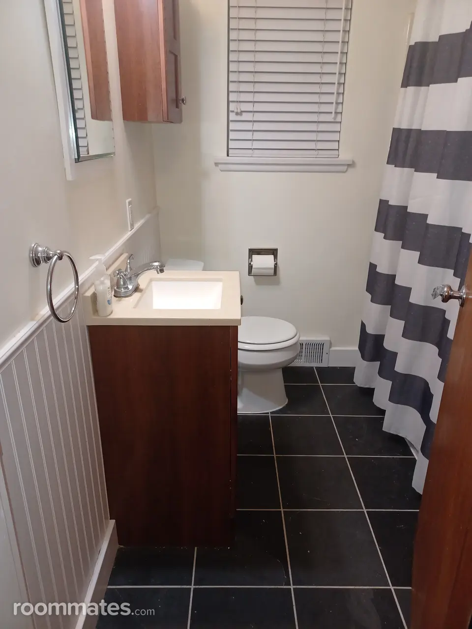 Profile photo 2 of 11