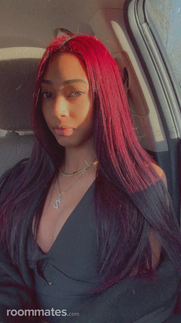 Profile photo 1 of 1