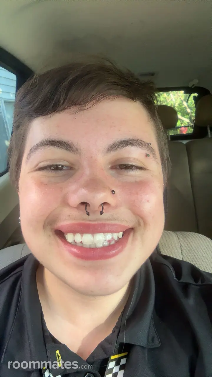 Profile photo 5 of 9