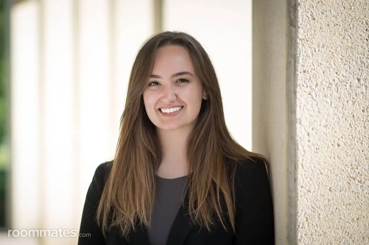 Profile photo 11 of 11