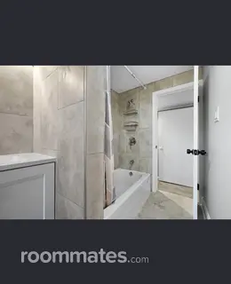 Room for rent in Antioch, IL $1000, house