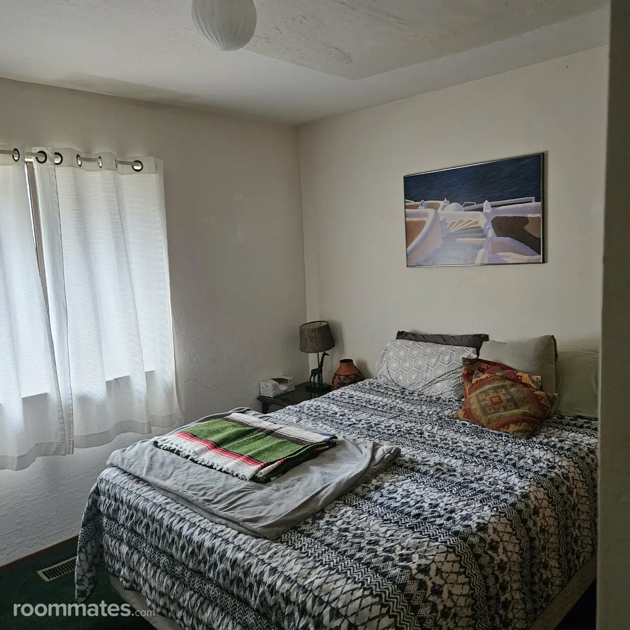 Profile photo 1 of 10