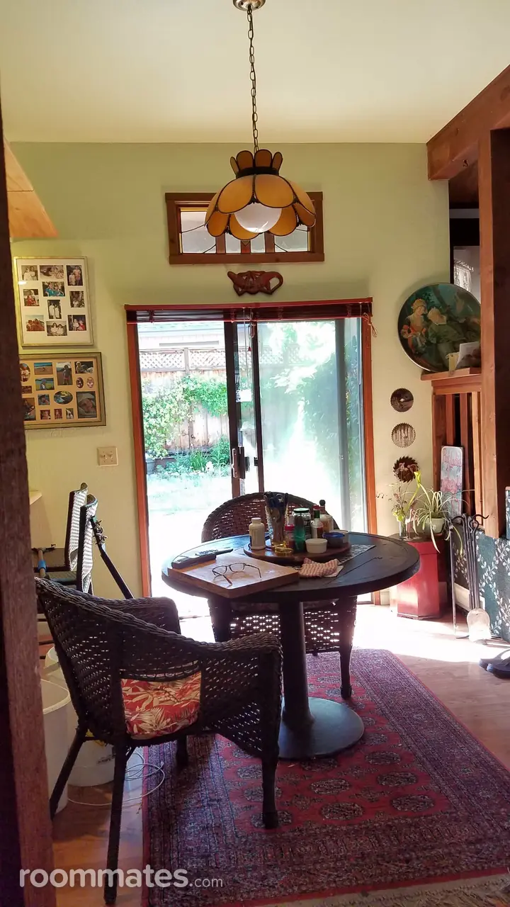 Profile photo 5 of 10