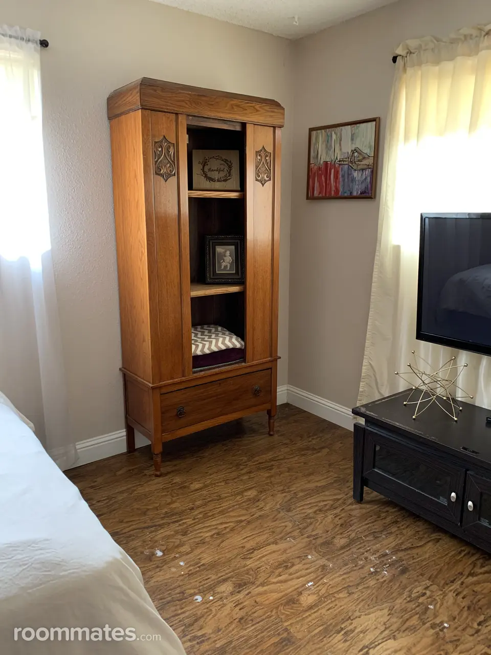 Profile photo 8 of 15