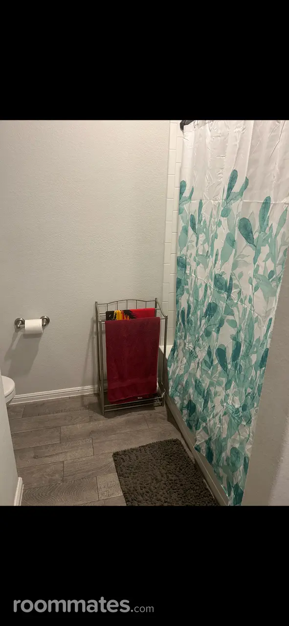 Profile photo 6 of 7