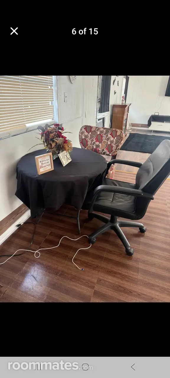 Profile photo 7 of 9