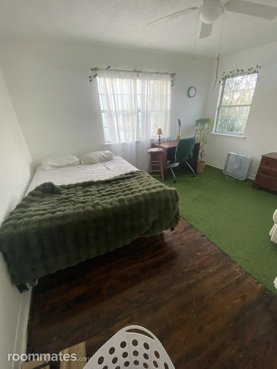 Profile photo 5 of 7