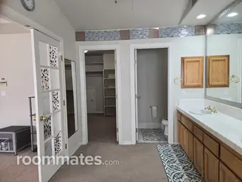 Room for rent in Gold River, CA $1700, house