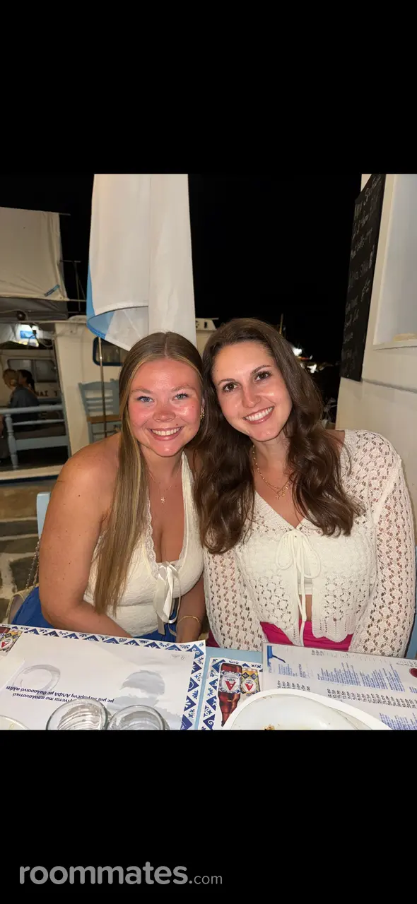 Profile photo 3 of 4