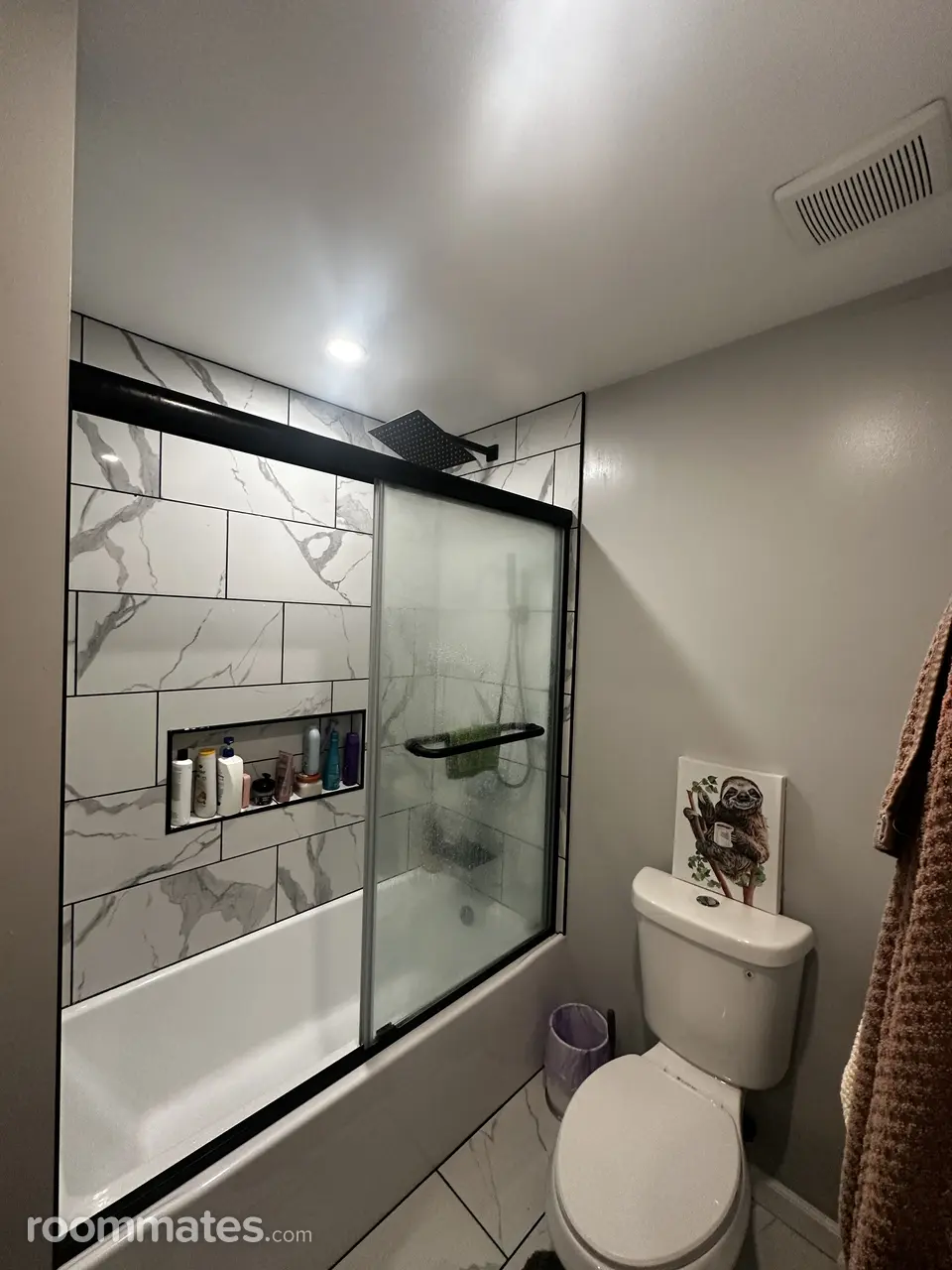 Profile photo 7 of 13