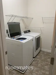 Room for rent in Clarksburg, MD $1500, townhouse