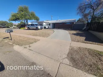Room for rent in Tucson, AZ $1100, house