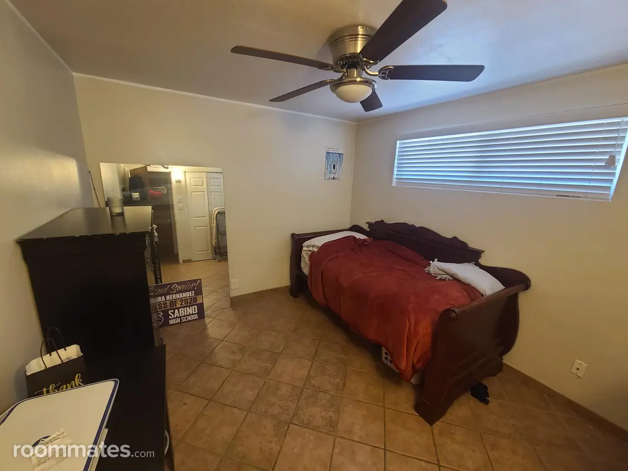 Profile photo 3 of 11