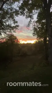 Room for rent in Sunderland, MA $1000, house