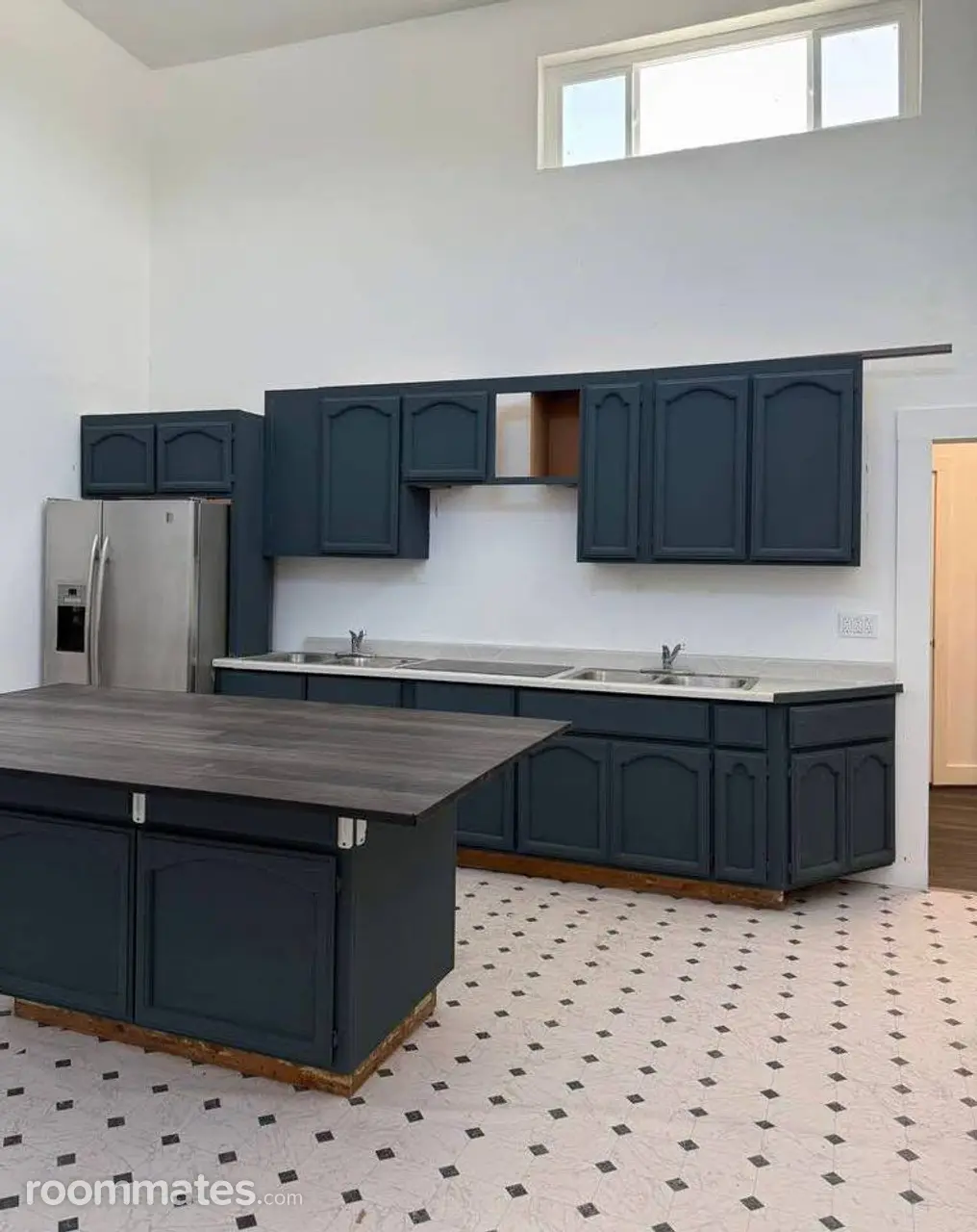 Profile photo 5 of 8