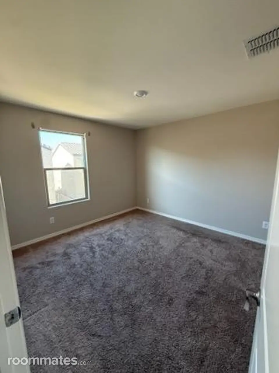 Profile photo 3 of 11