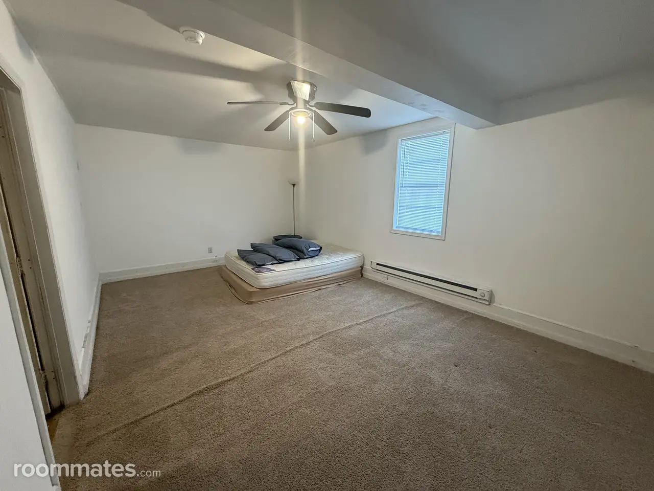 Profile photo 1 of 7