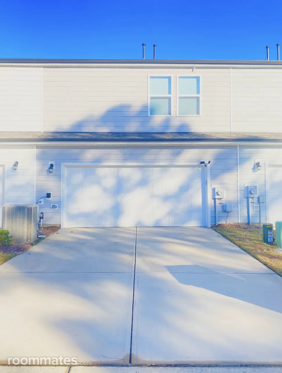 Profile photo 8 of 11