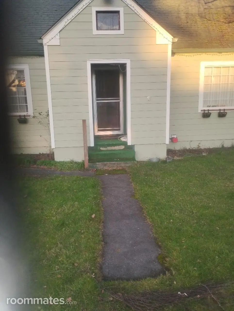 Profile photo 5 of 6